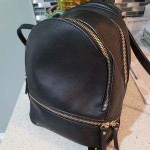 Mini backpack